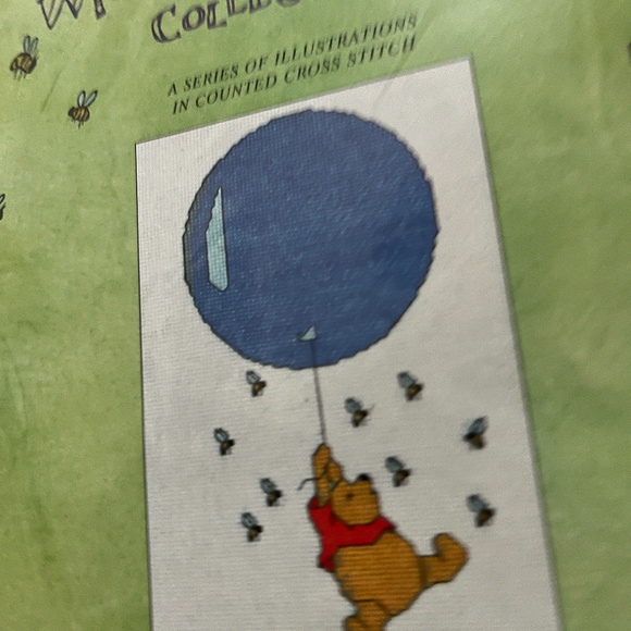 Counted Cross Stitch Winnie the Pooh Kit - Picture 1 of 3
